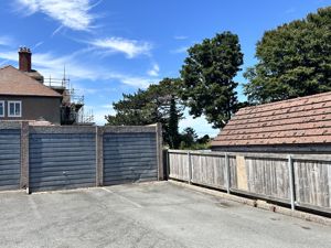 Photo 13- click for photo gallery